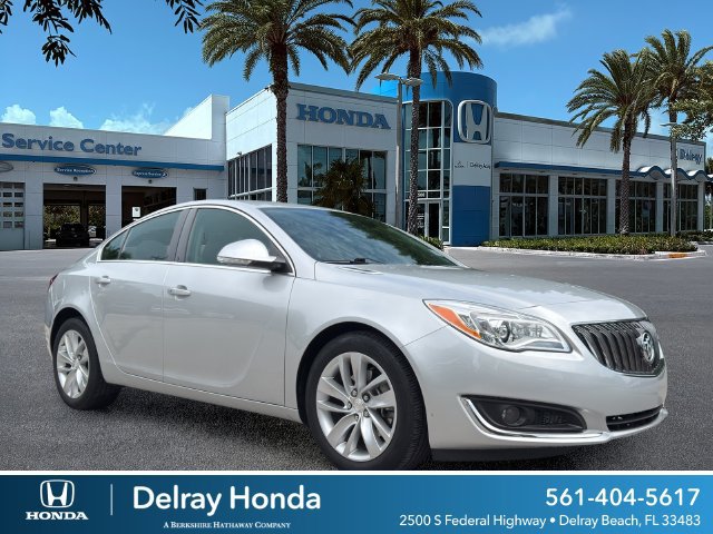 Used 2016 Buick Regal Premium w/ Driver Confidence Package #1 FWD image 1
