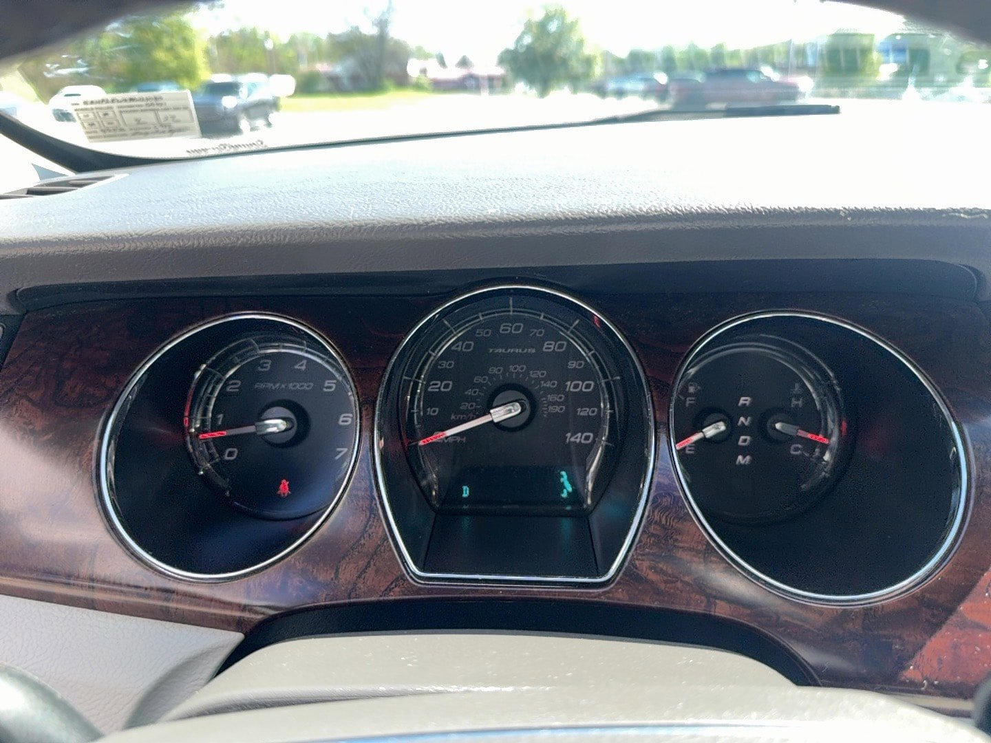 Used 2011 Ford Taurus SEL w/ 201A Rapid Spec Order Code FWD image 22