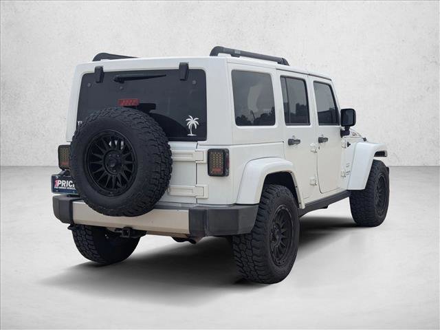Used 2017 Jeep Wrangler Unlimited Sahara w/ Connectivity Group AWD/4WD image 5