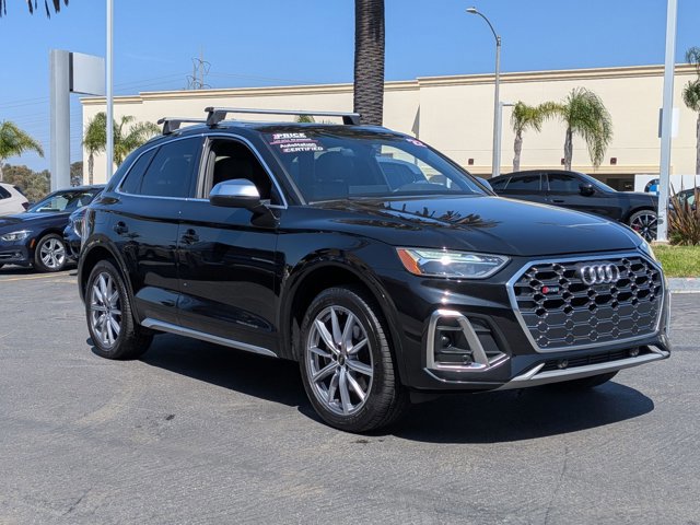 Used 2022 Audi SQ5 Premium Plus w/ Premium Plus Package image 3