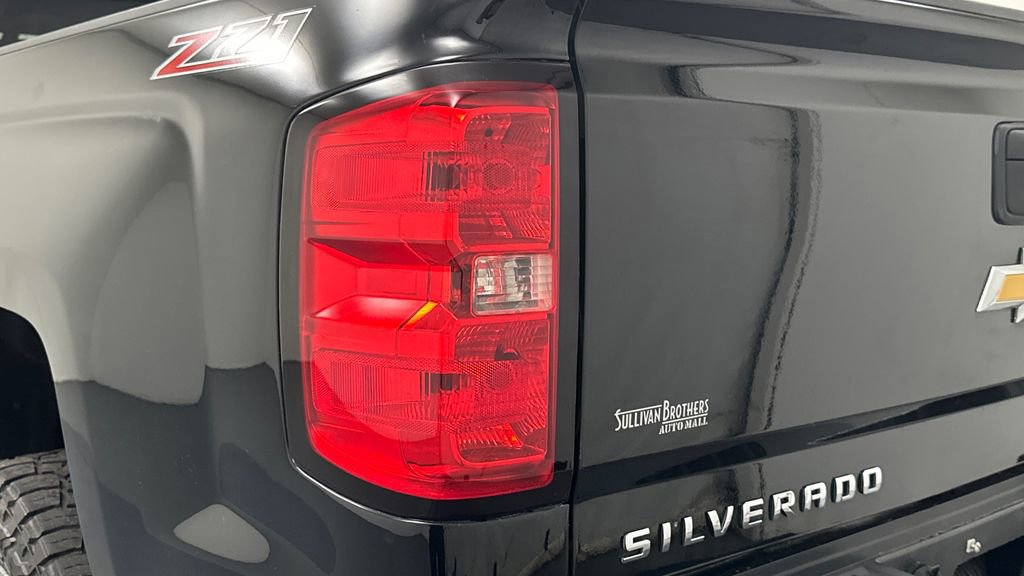 Used 2015 Chevrolet Silverado 2500 LTZ w/ Duramax Plus Package AWD/4WD image 12