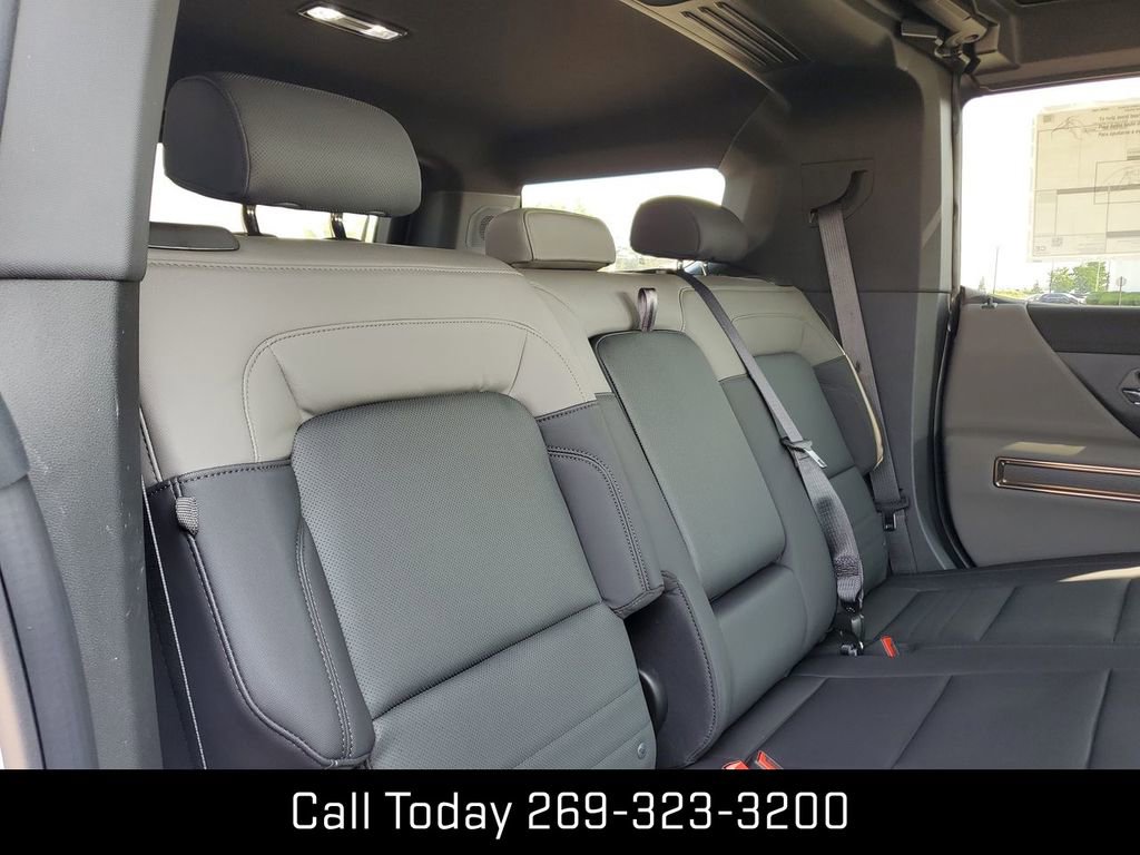 New 2025 GMC Hummer EV 2X image 28