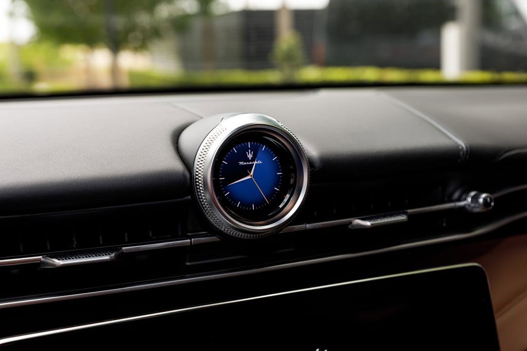 New 2026 Maserati Grecale Modena image 25