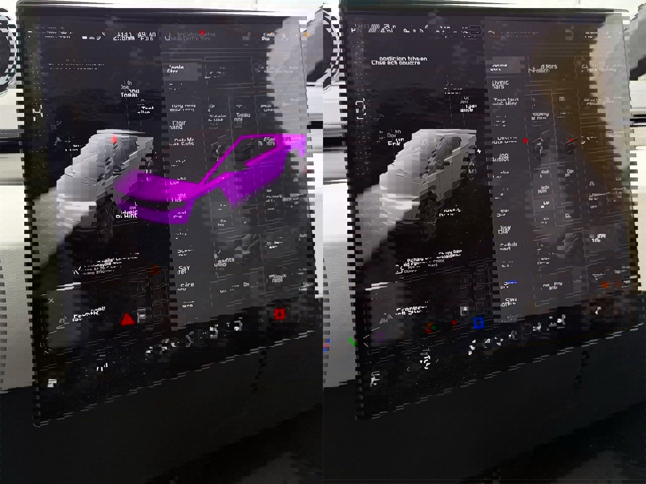 Used 2024 Tesla Cybertruck AWD Crew Cab image 19