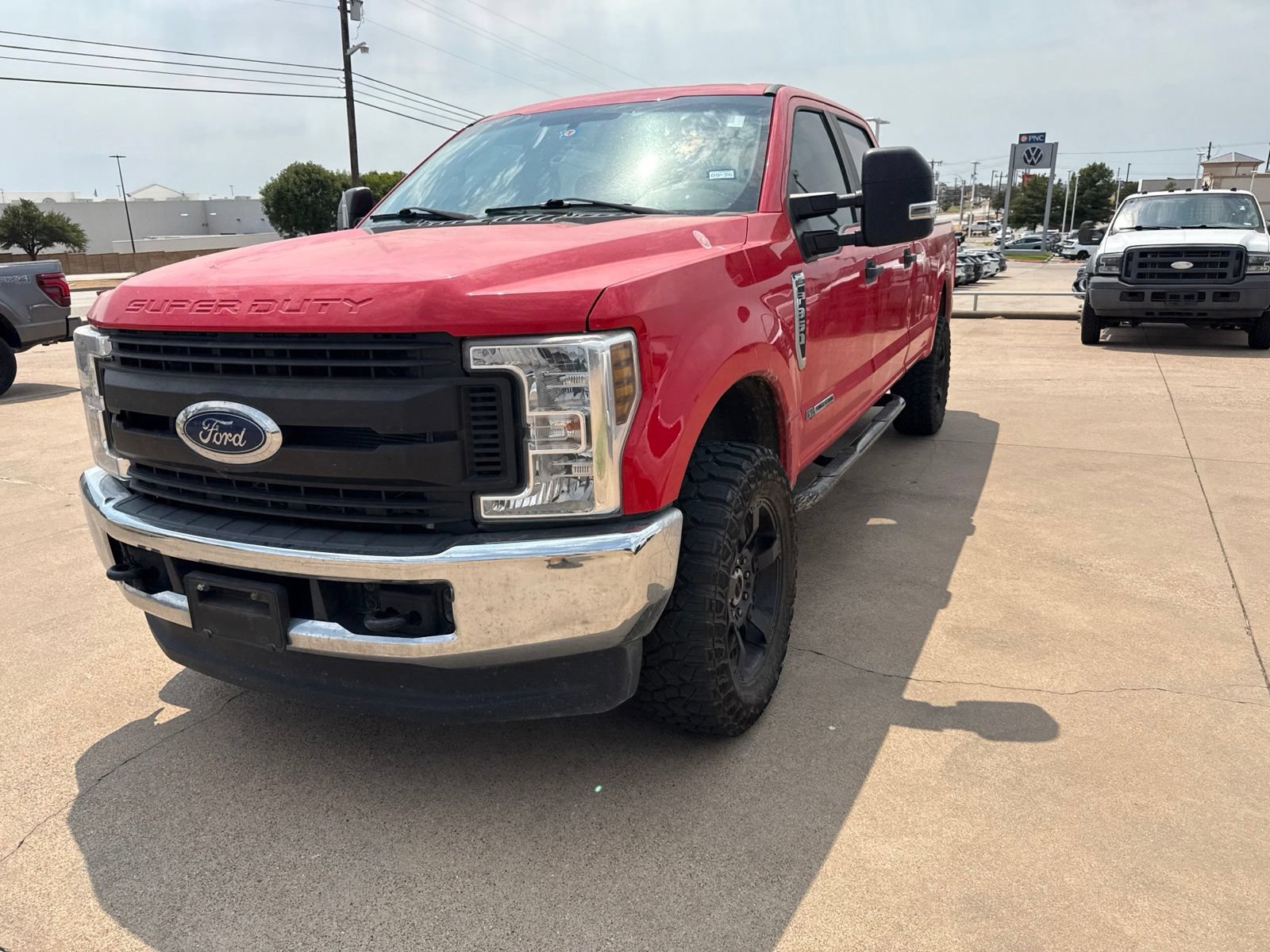 Used 2018 Ford F350 XL w/ Power Equipment Group AWD/4WD image 3
