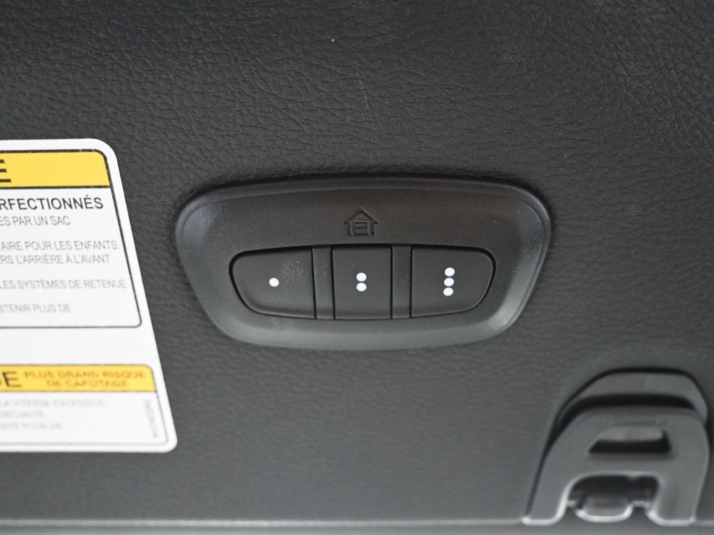 Used 2023 Jeep Wrangler Unlimited Sahara image 36