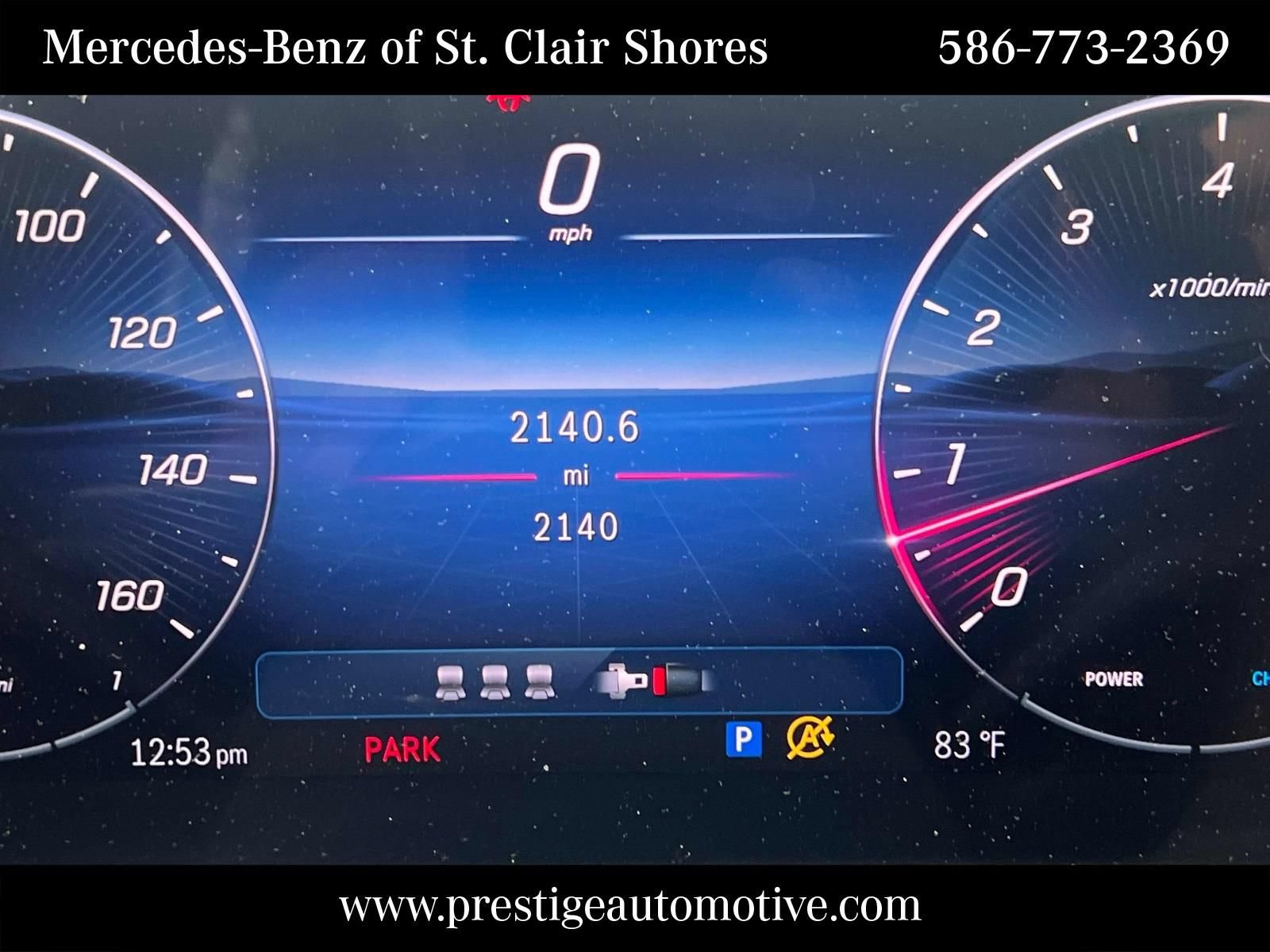 Used 2025 Mercedes-Benz C 300 4MATIC Sedan image 25