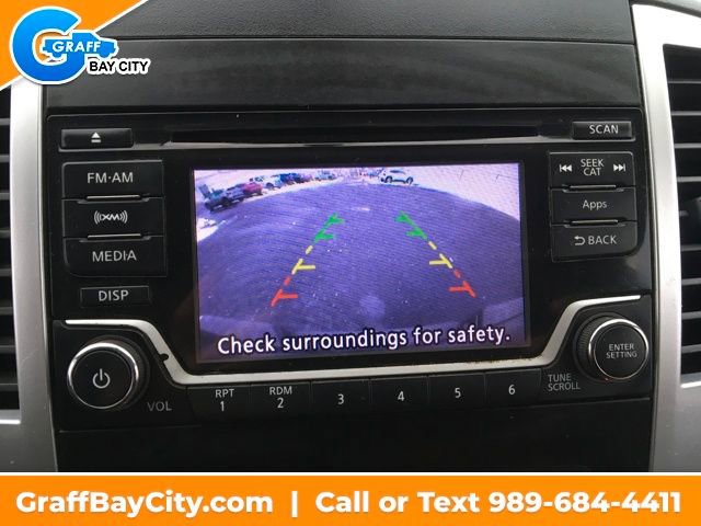 Used 2015 Nissan Frontier SL image 18