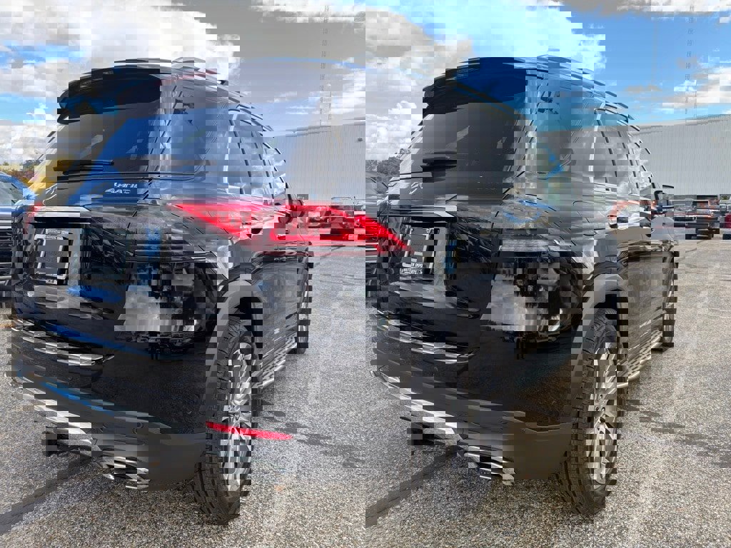 Used 2022 Mercedes-Benz GLE 350 4MATIC w/ Premium Package image 5