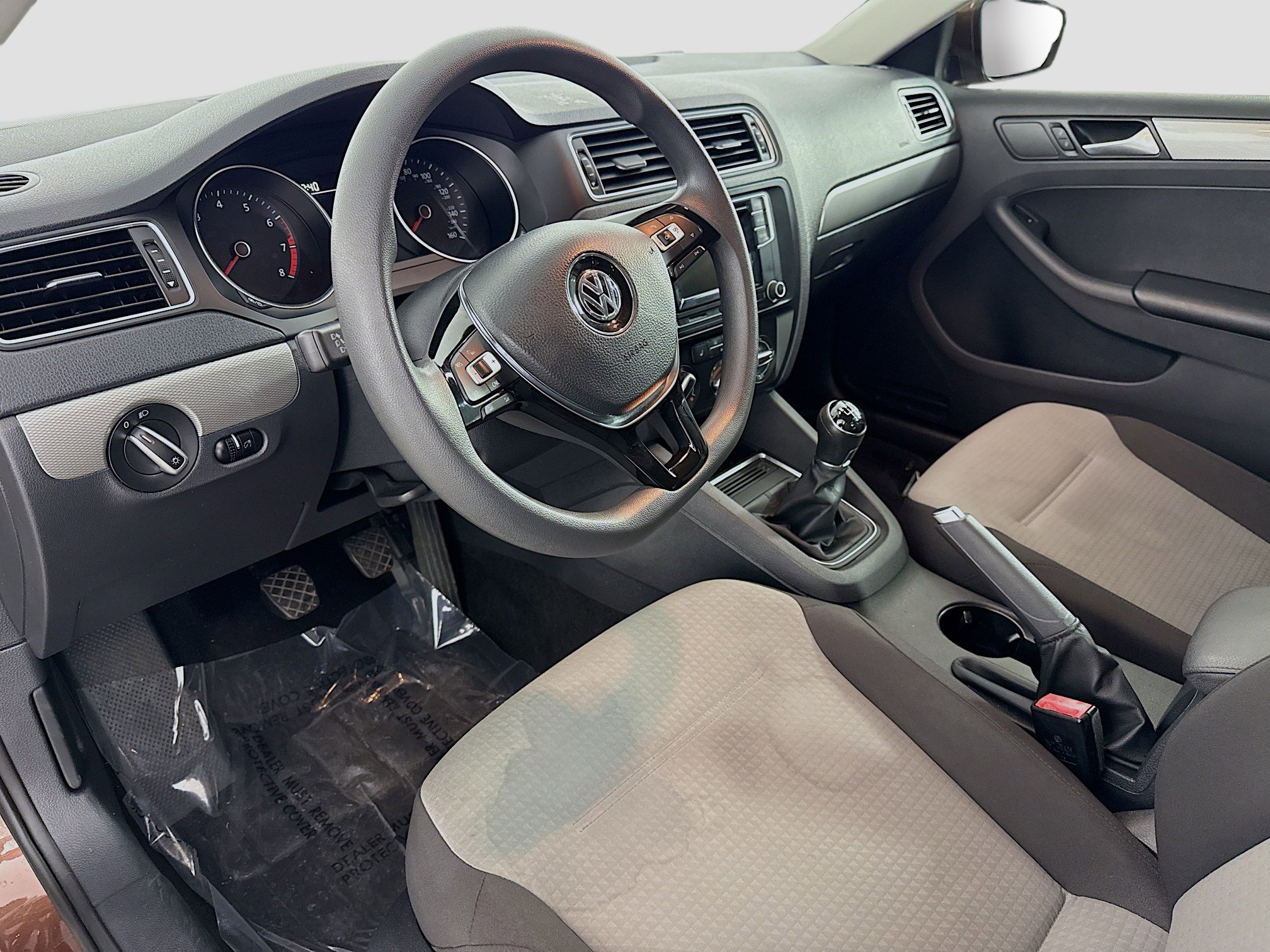 Used 2017 Volkswagen Jetta S image 21