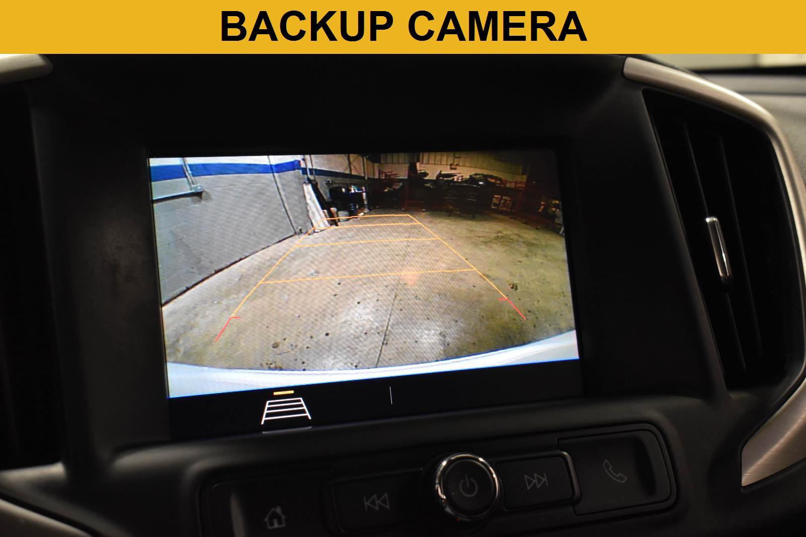 Used 2020 GMC Terrain SLE w/ Elevation Edition FWD image 4