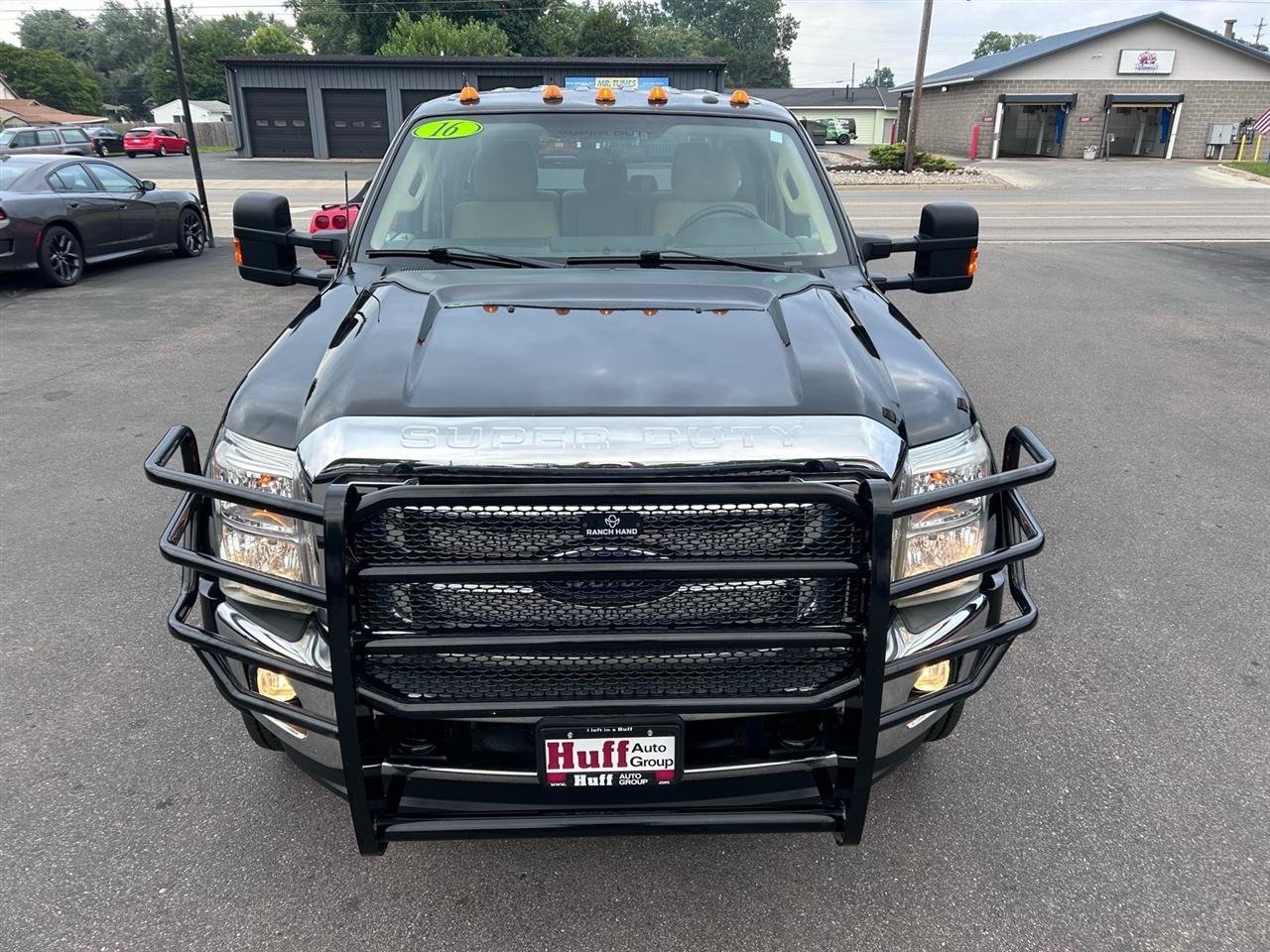 Used 2016 Ford F450 XLT w/ FX4 Off-Road Package AWD/4WD image 2