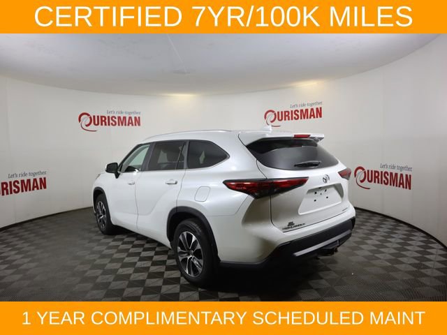 Used 2023 Toyota Highlander XLE AWD/4WD image 5