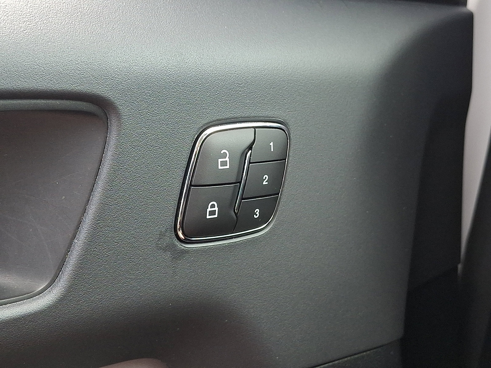 Certified 2023 Ford Bronco Sport Outer Banks AWD/4WD image 32