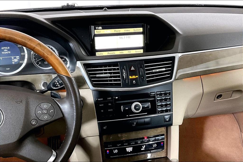 Used 2011 Mercedes-Benz E 350 4MATIC Wagon image 6