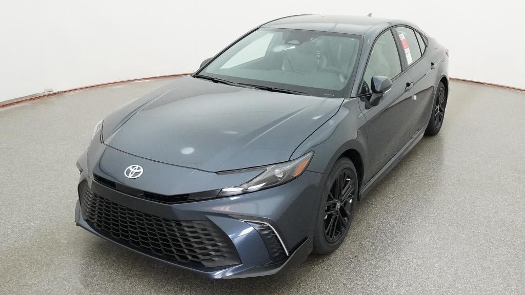 New 2026 Toyota Camry SE FWD image 16