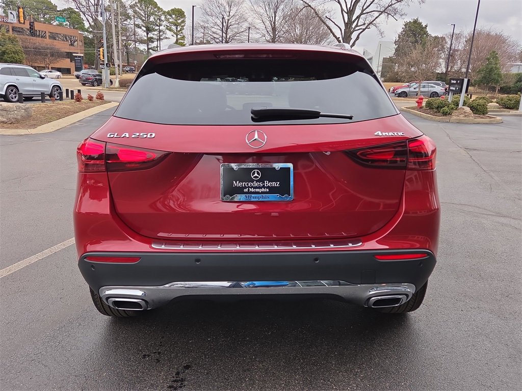 New 2026 Mercedes-Benz GLA 250 4MATIC image 4