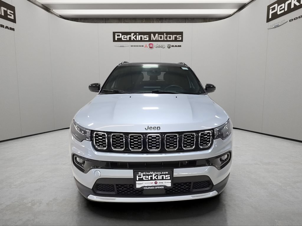 Certified 2025 Jeep Compass Limited AWD/4WD image 2
