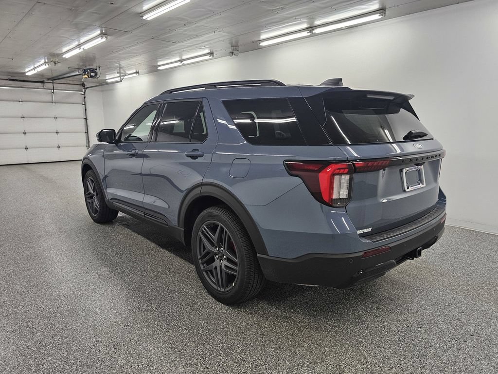 New 2027 Ford Explorer ST-Line w/ Premium Package AWD/4WD image 6