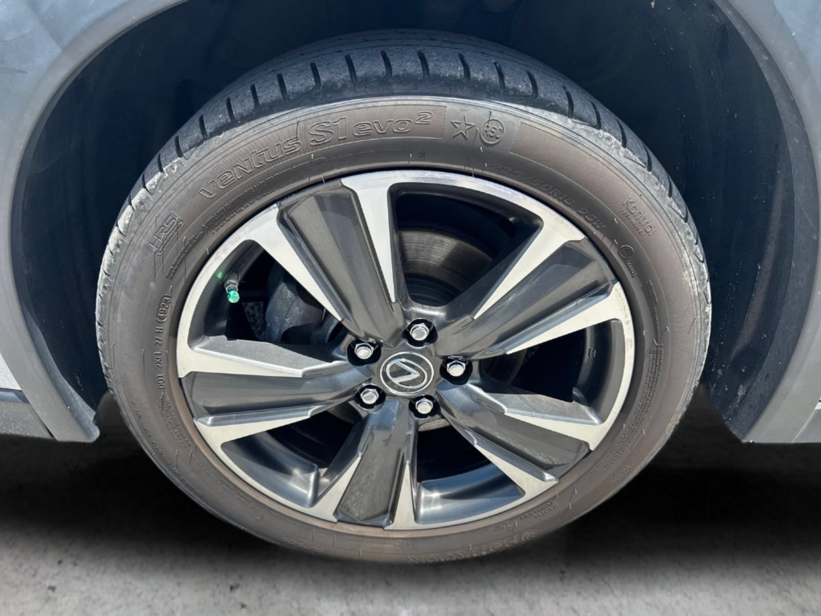 Used 2020 Lexus UX 250h w/ Premium Package AWD/4WD image 48