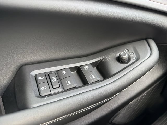 New 2026 Jeep Grand Cherokee Limited w/ Limited Altitude Package AWD/4WD image 25