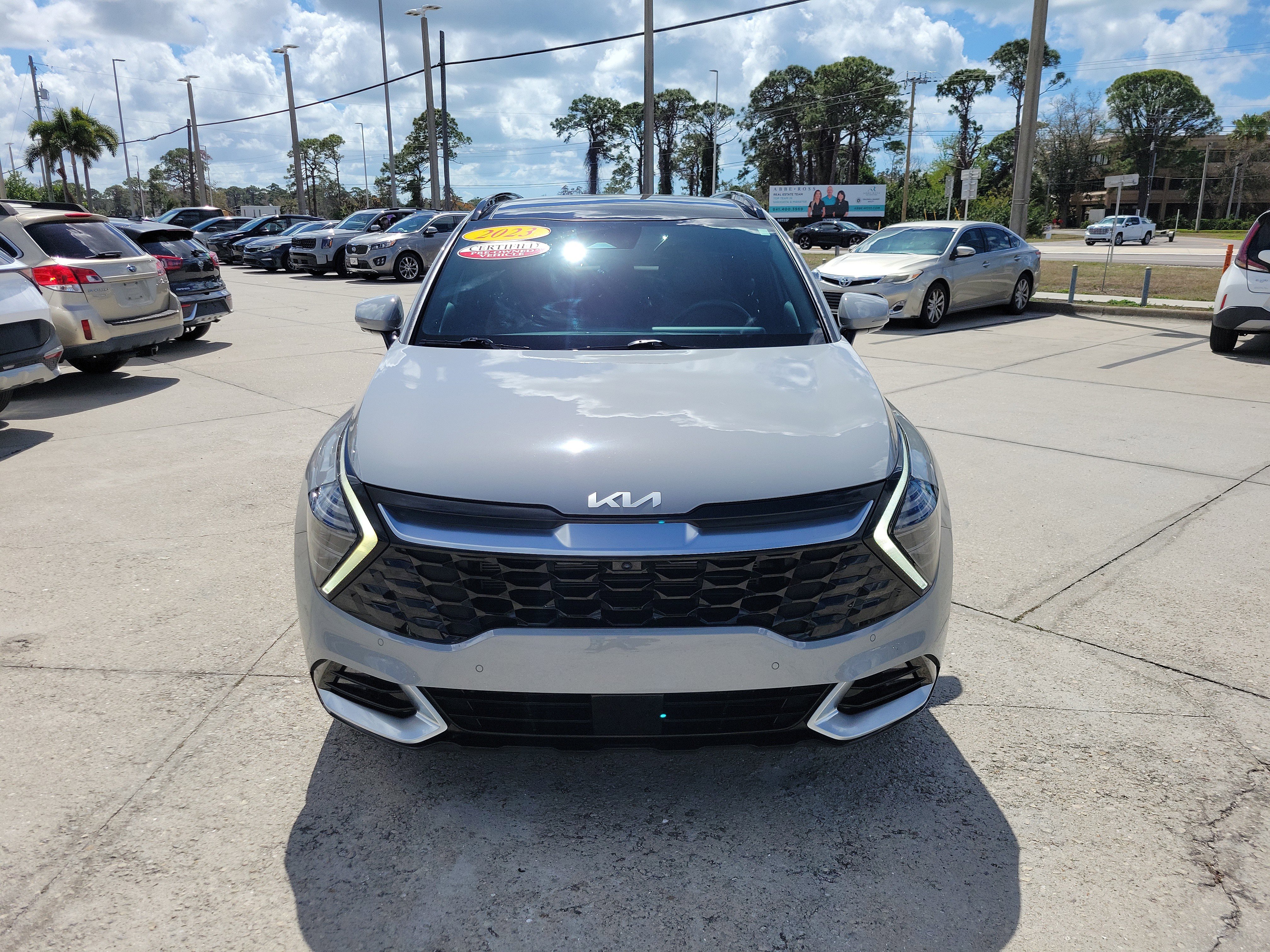 Certified 2023 Kia Sportage SX image 2