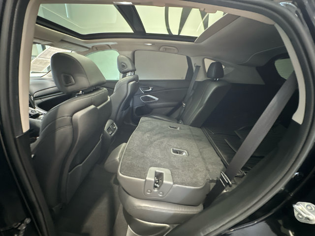 Certified 2024 Acura RDX SH-AWD image 17