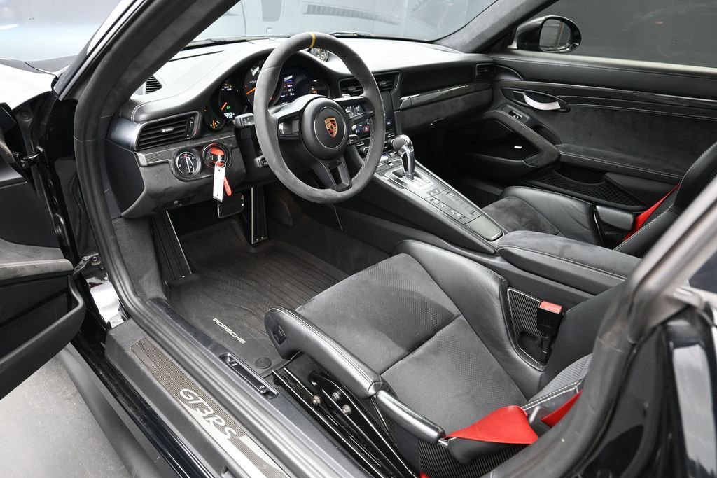 Certified 2019 Porsche 911 GT3 RS RWD image 4