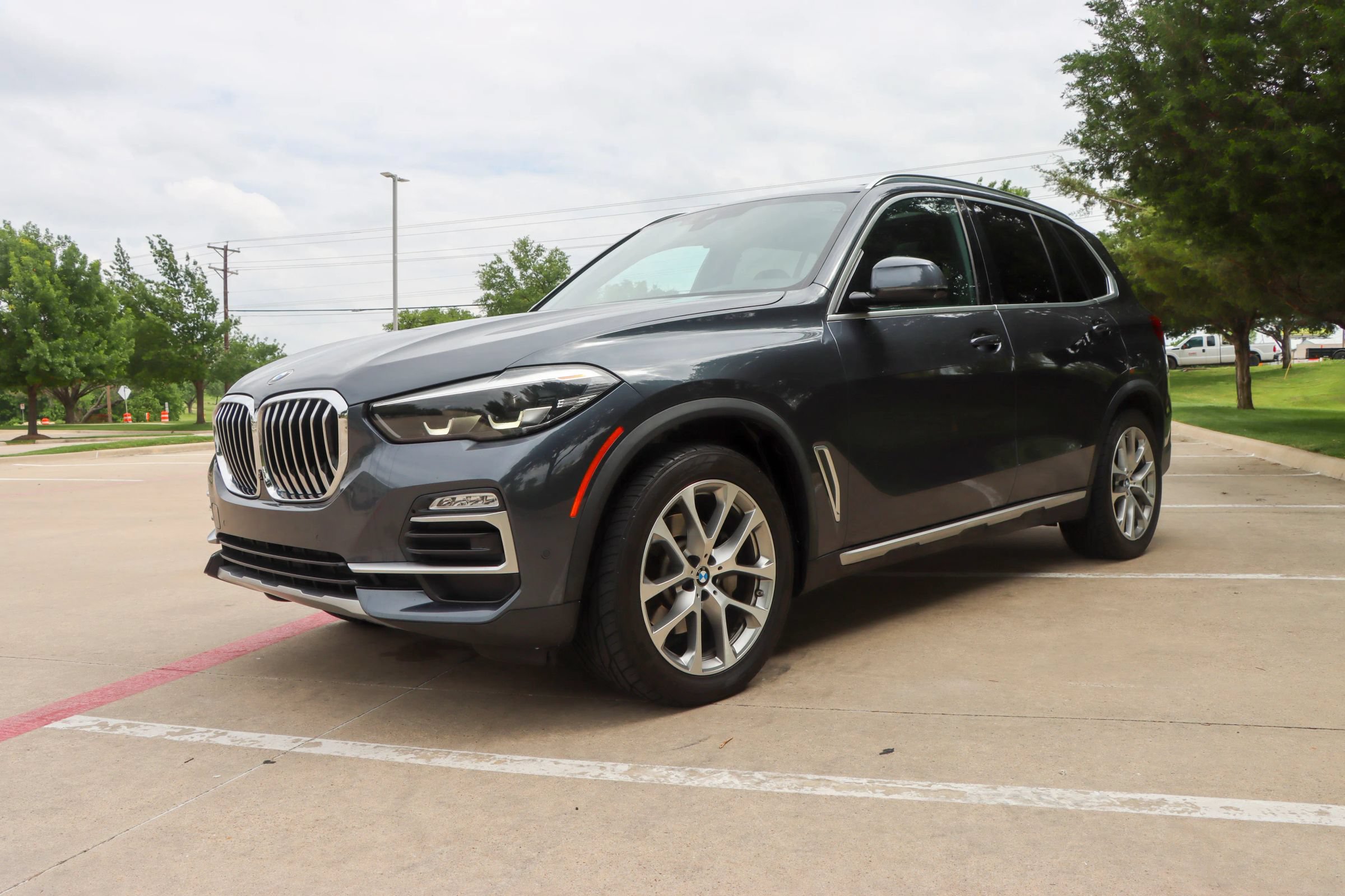 Used 2020 BMW X5 sDrive40i w/ Premium Package RWD image 3