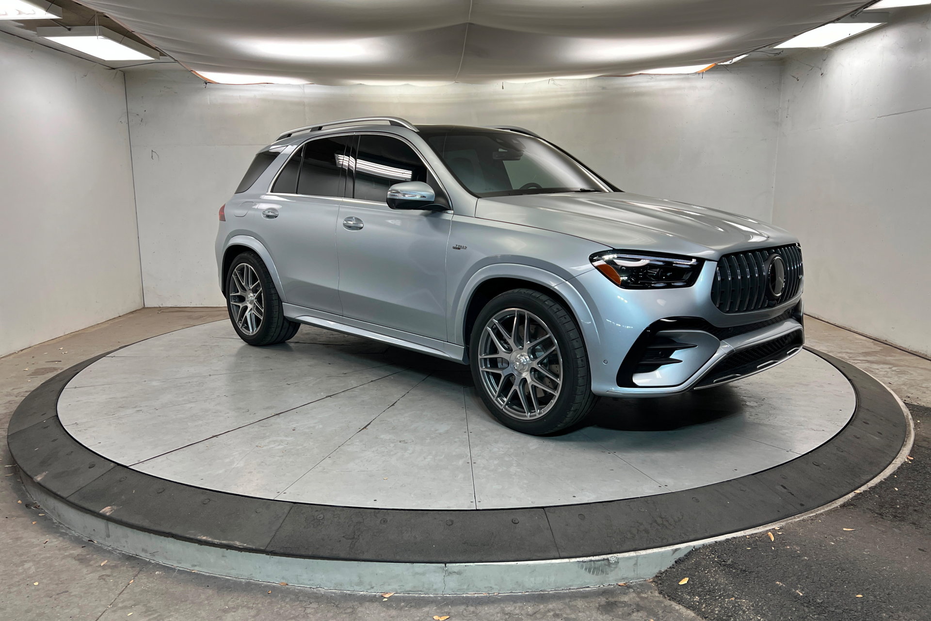 New 2026 Mercedes-Benz GLE 53 AMG 4MATIC image 7