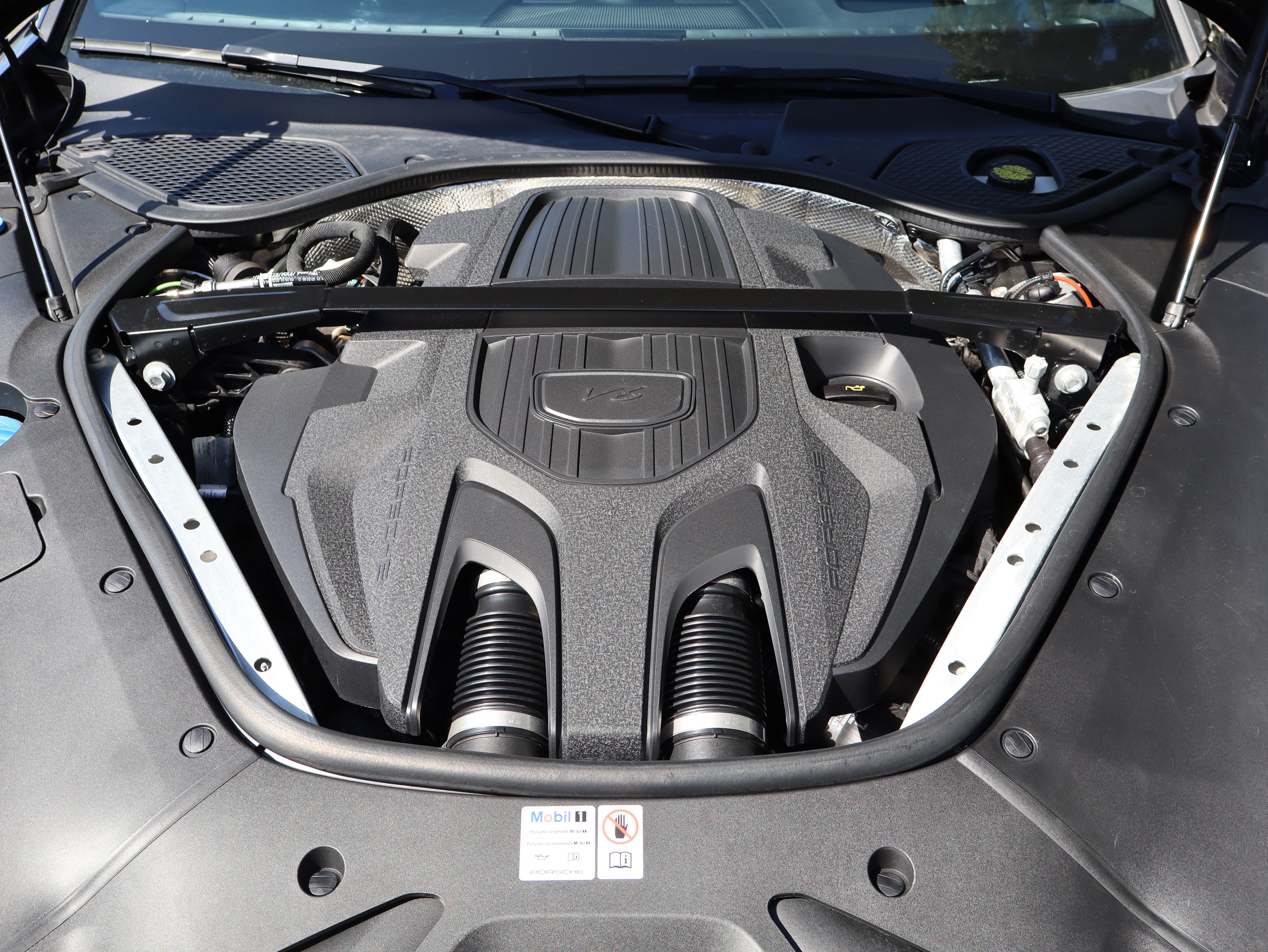 Used 2024 Porsche Panamera 4 AWD/4WD image 54