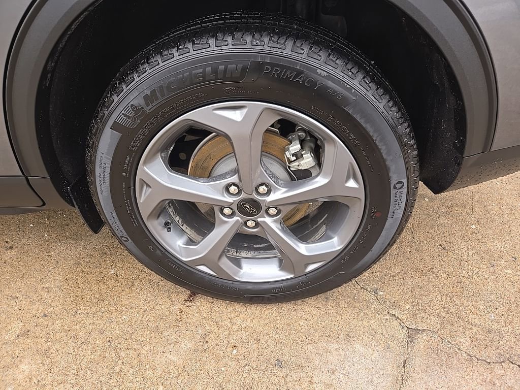 Used 2025 Ford Escape ST-Line image 21