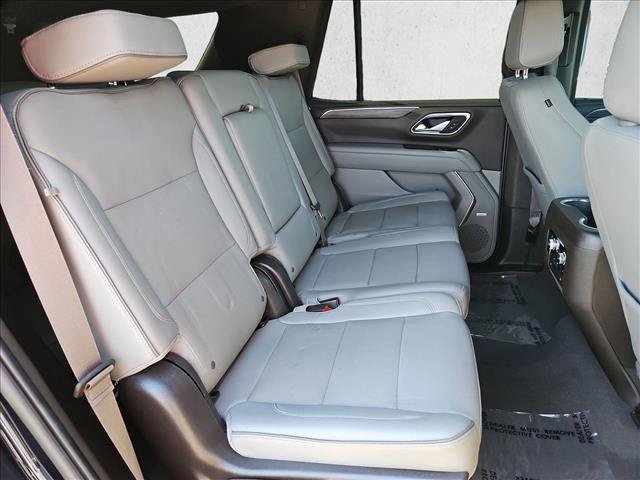 Certified 2022 GMC Yukon SLT w/ SLT Premium Package AWD/4WD image 27