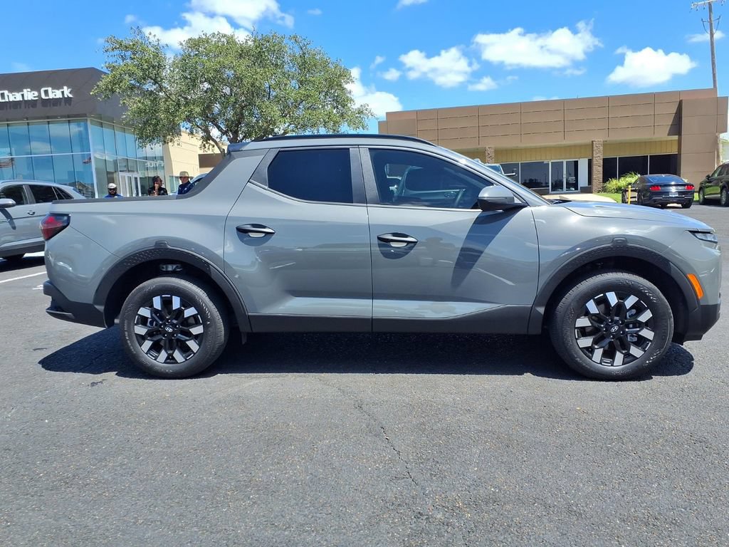 Used 2026 Hyundai Santa Cruz SEL FWD image 6