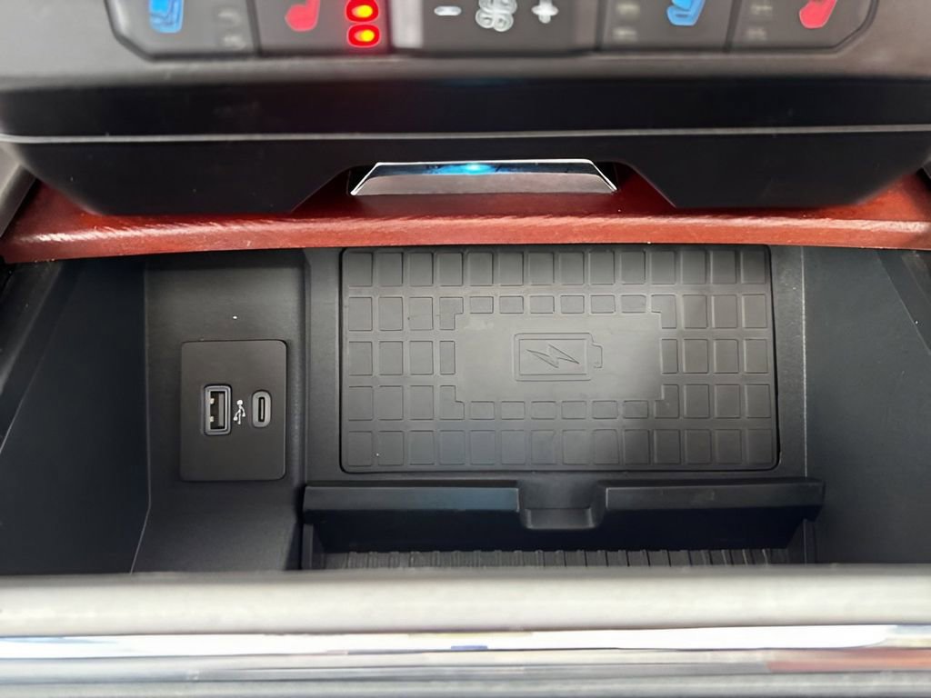 Used 2021 Ford F250 King Ranch w/ King Ranch Ultimate Package AWD/4WD image 32