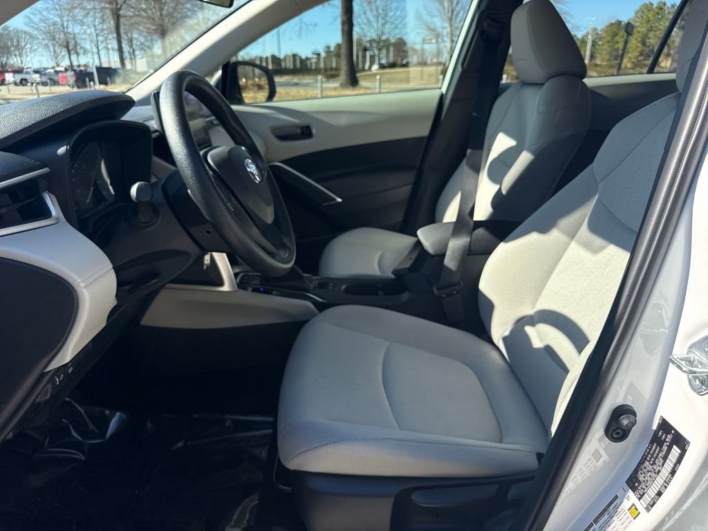 Used 2024 Toyota Corolla Cross L image 13