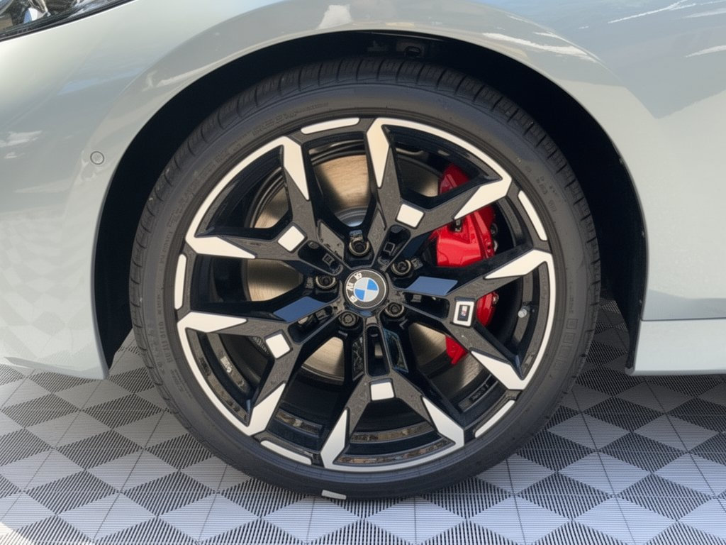New 2026 BMW 330i xDrive Sedan w/ M Sport Package AWD/4WD image 13