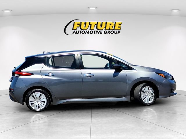 Certified 2025 Nissan Leaf S FWD image 3