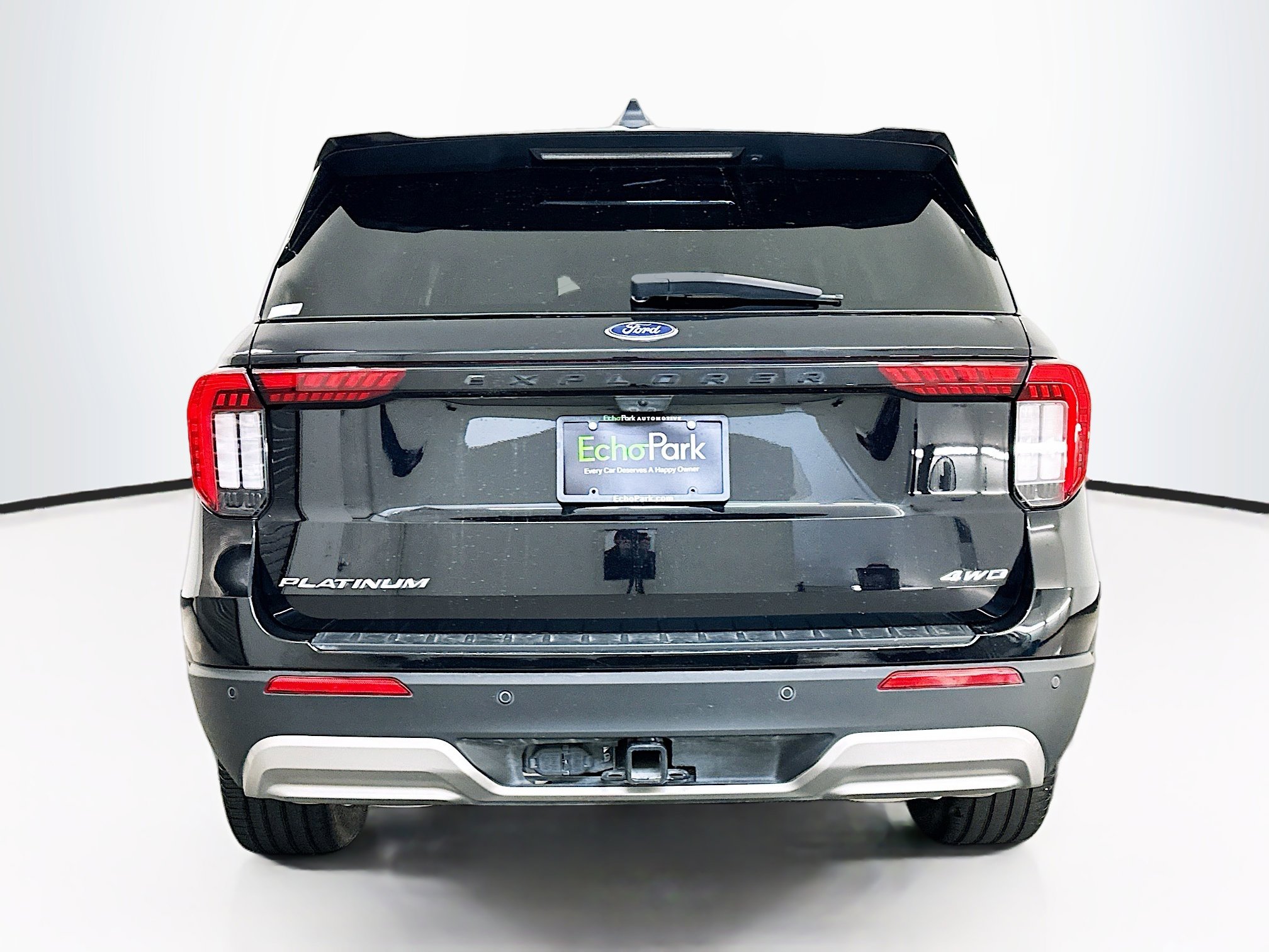 Used 2025 Ford Explorer Platinum w/ LUX Leather Package image 7