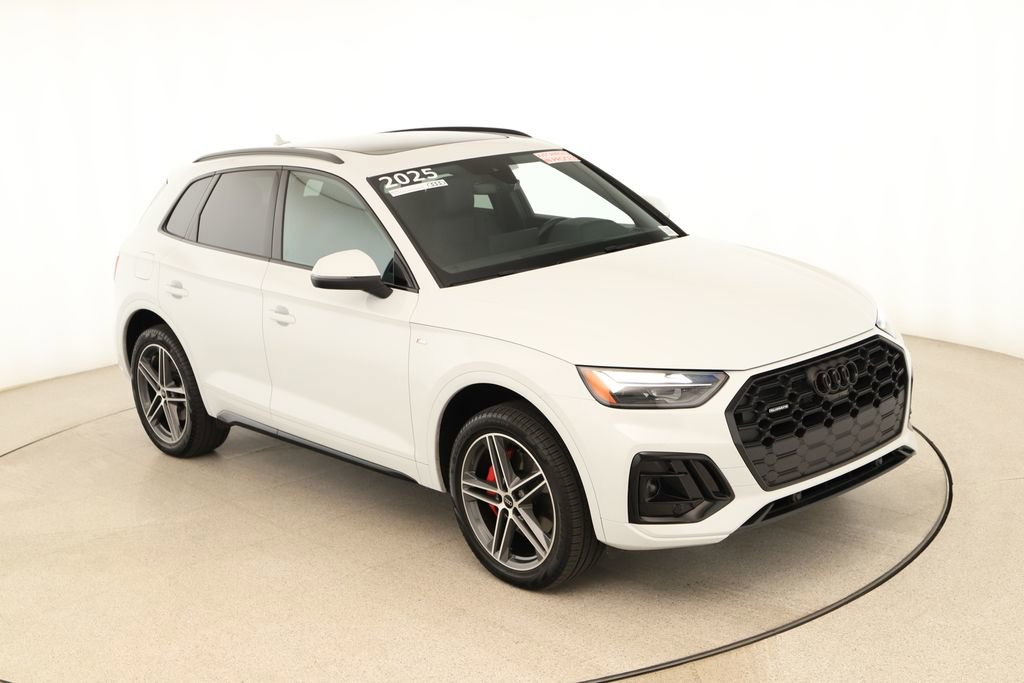 Certified 2025 Audi Q5 e Premium Plus w/ Premium Plus Package image 36
