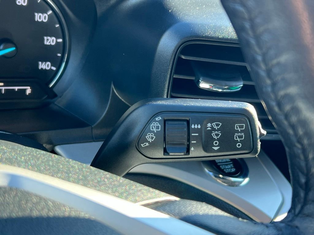 Used 2021 Ford Explorer XLT image 35