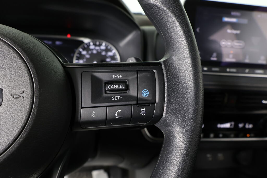 Used 2021 Nissan Rogue SV image 33