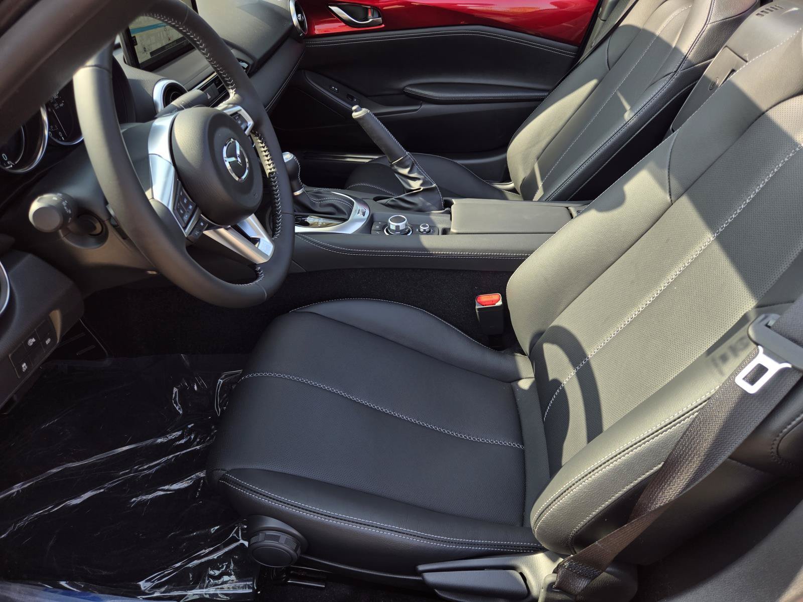 New 2026 MAZDA MX-5 Miata RF Grand Touring RWD image 19