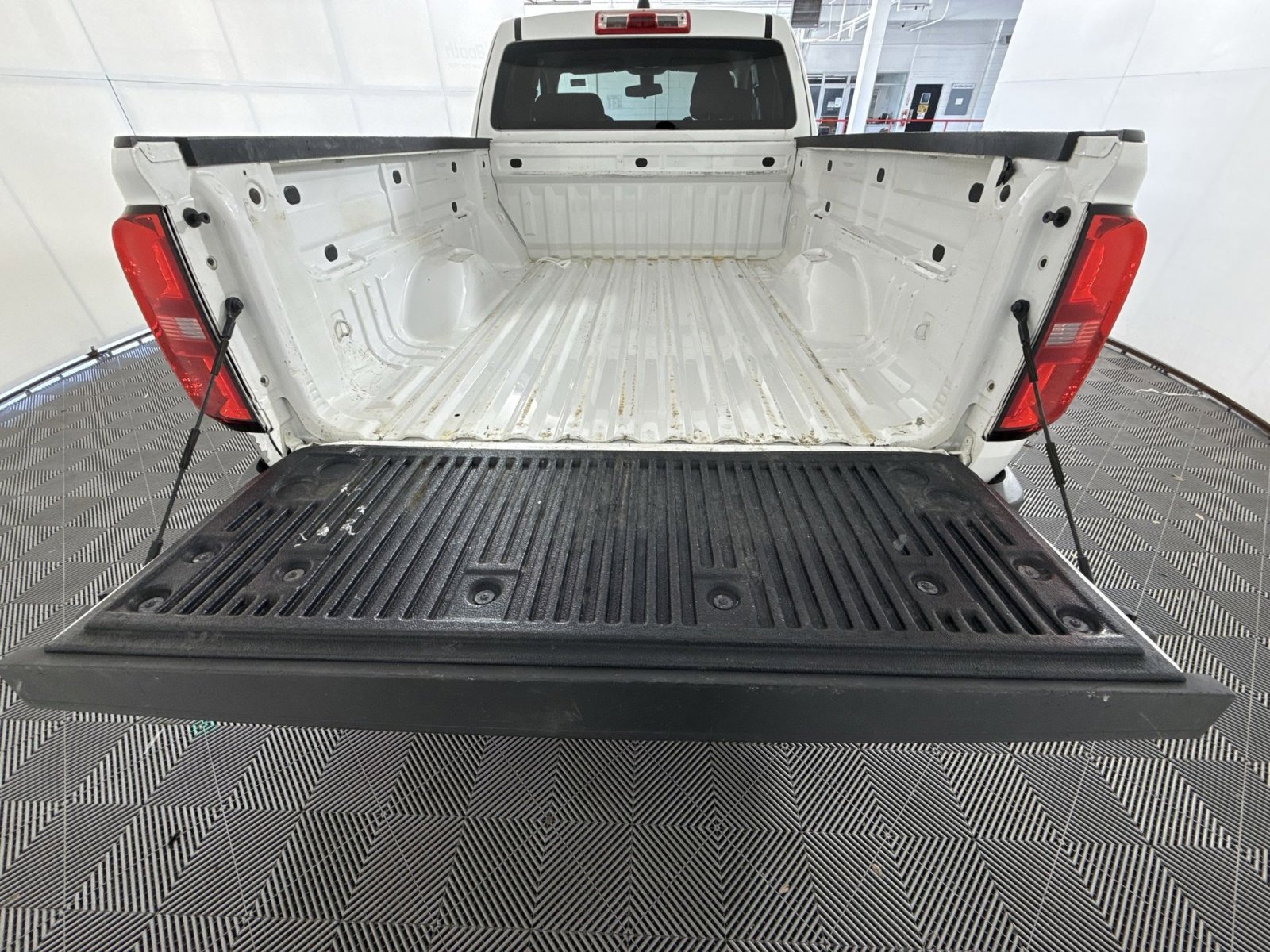 Used 2022 Chevrolet Colorado W/T w/ WT Convenience Package image 26