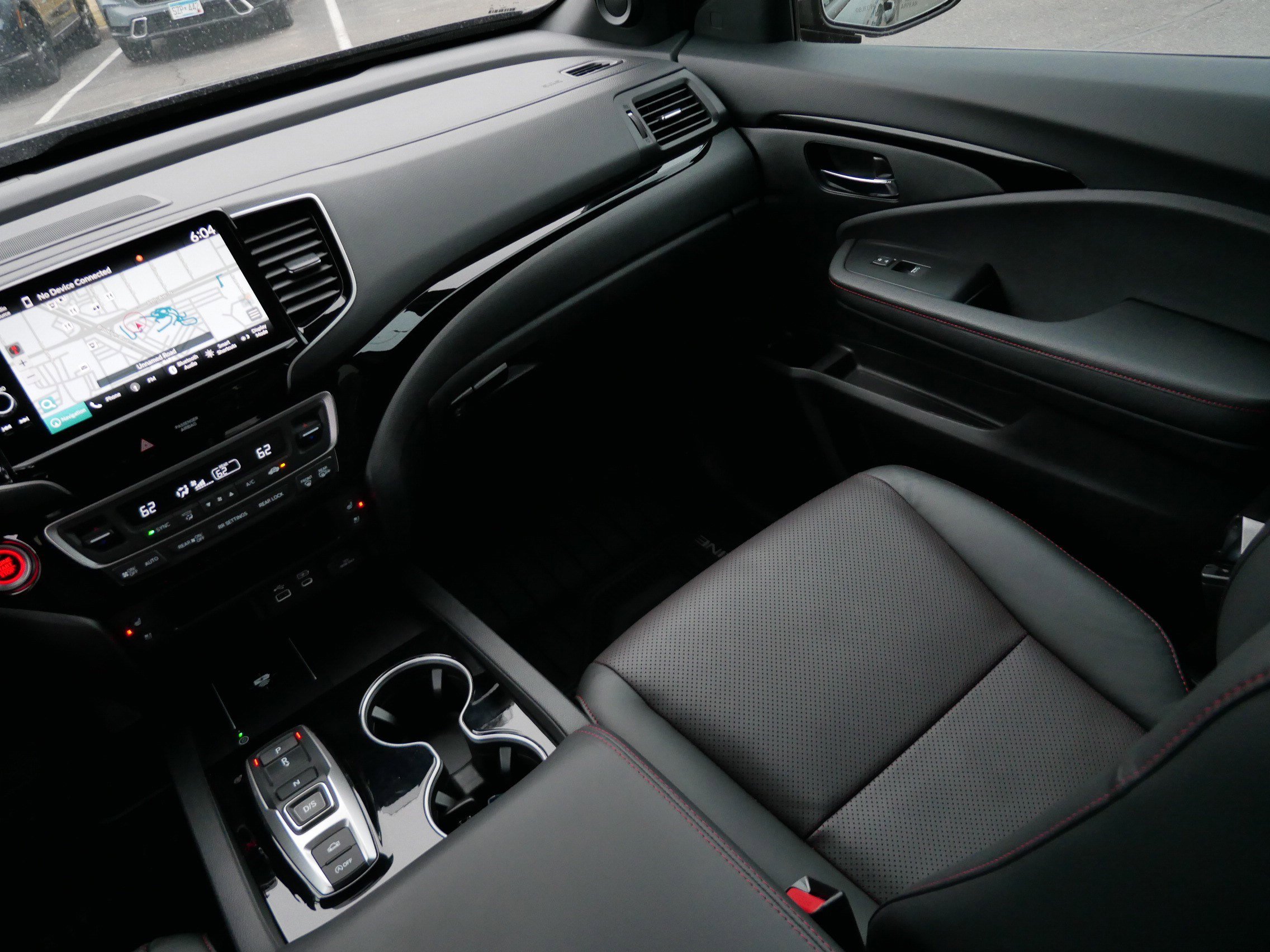 Used 2025 Honda Ridgeline Black Edition image 11