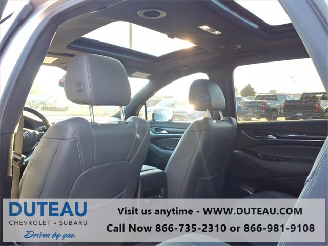 Certified 2022 Buick Enclave Essence w/ Experience Buick Package image 9