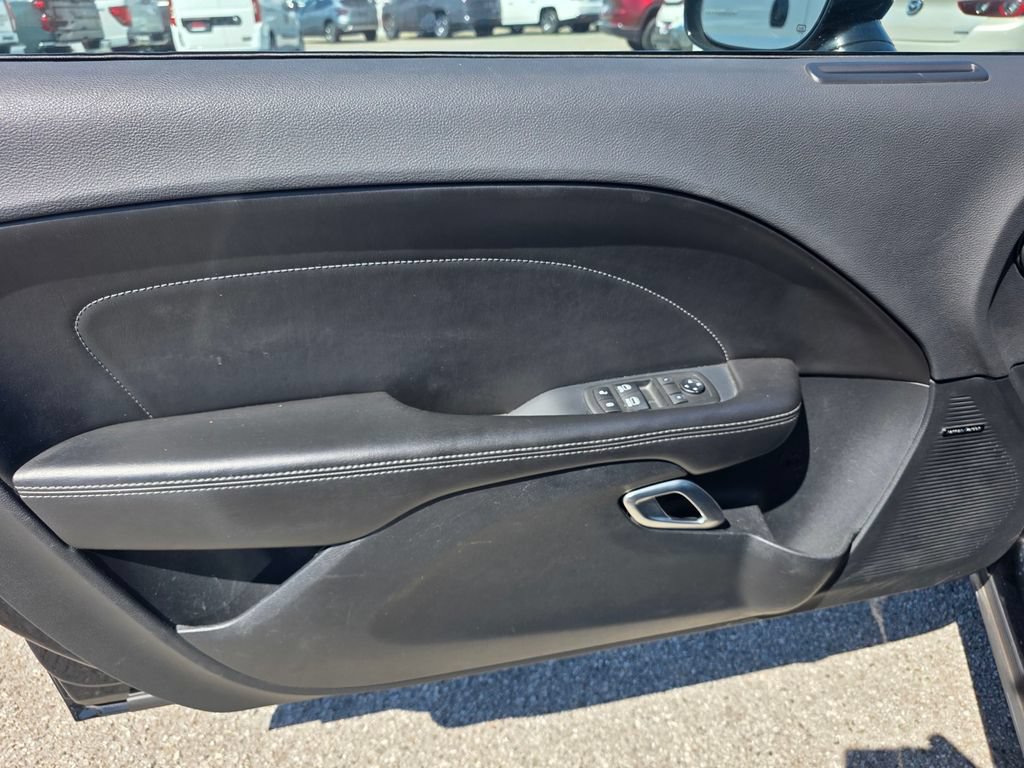 Used 2018 Dodge Challenger R/T Scat Pack RWD image 13