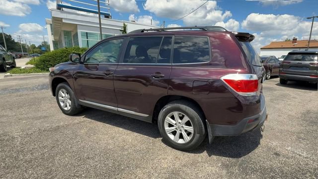 Used 2012 Toyota Highlander 4WD w/ Tech Pkg image 6