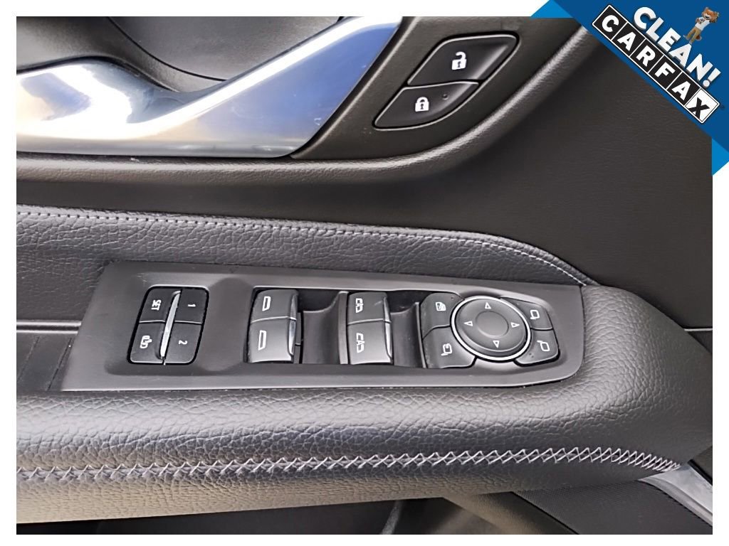 Used 2023 GMC Yukon XL Denali AWD/4WD image 21