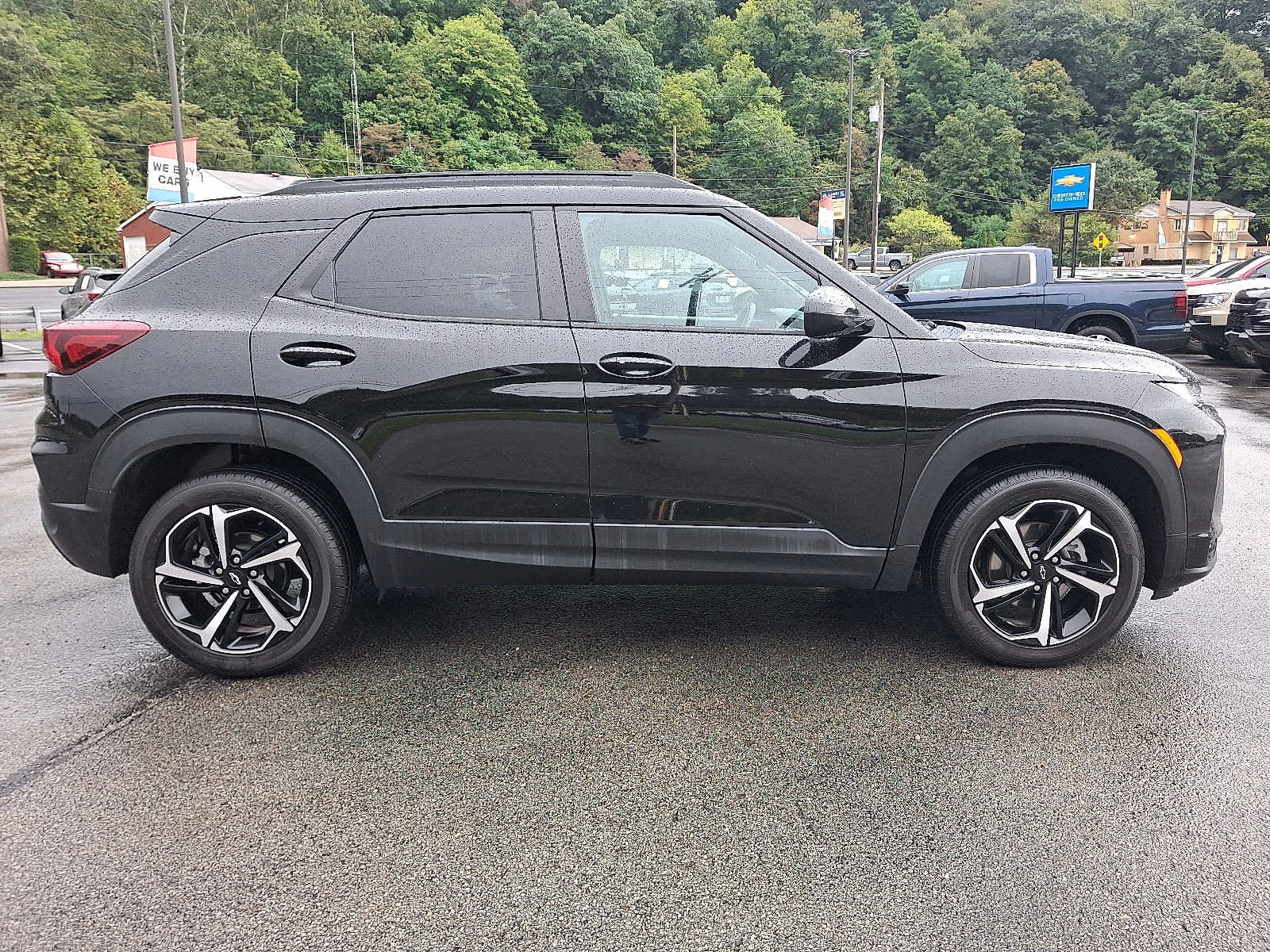 Used 2023 Chevrolet TrailBlazer RS AWD/4WD image 7